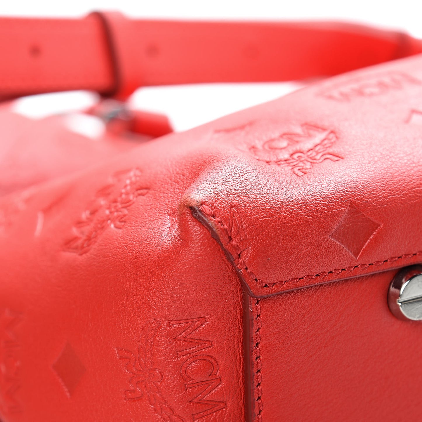 Calfskin Ottomar Monogram Large Essential Tote Viva Red