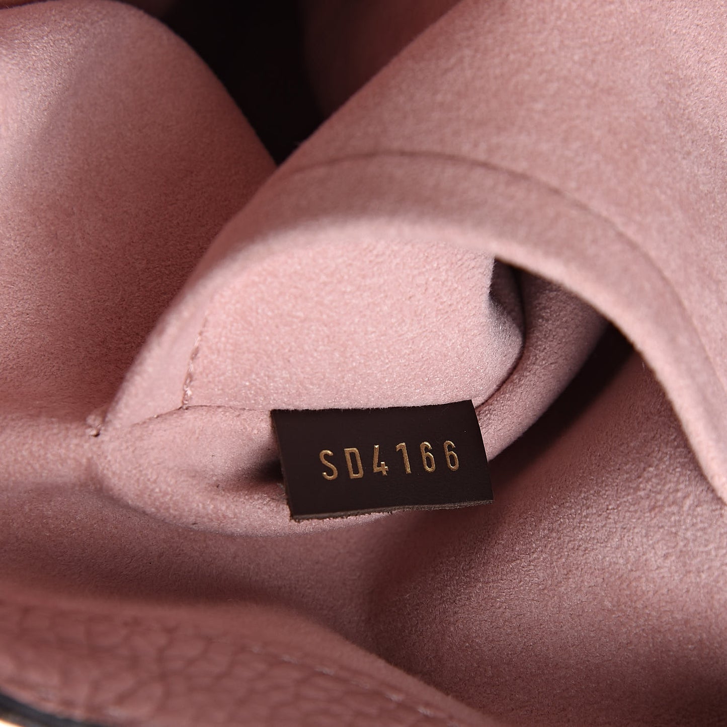 Damier Ebene Cuir Taurillon Brittany Magnolia