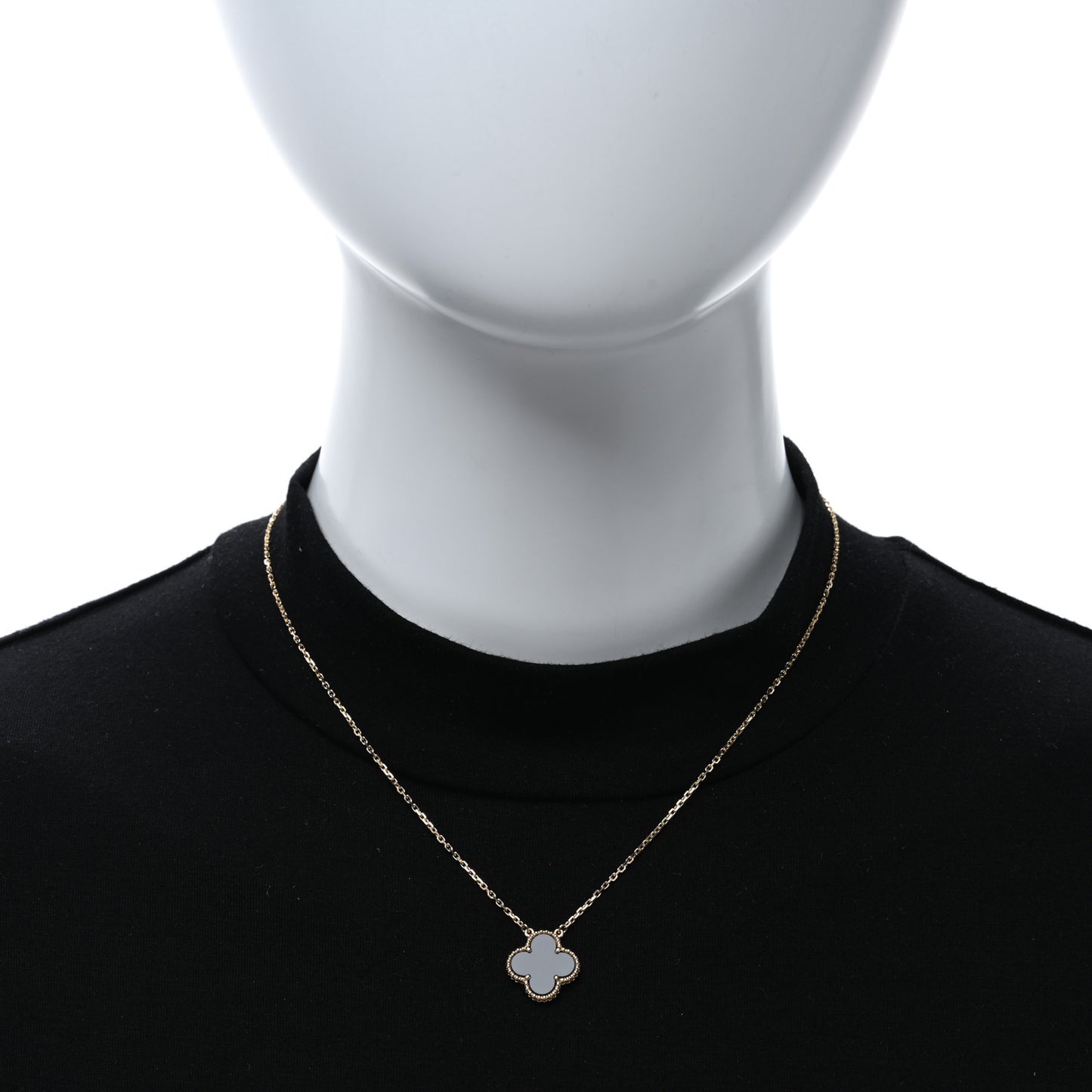 18K Yellow Gold Black Onyx Vintage Alhambra Pendant Necklace