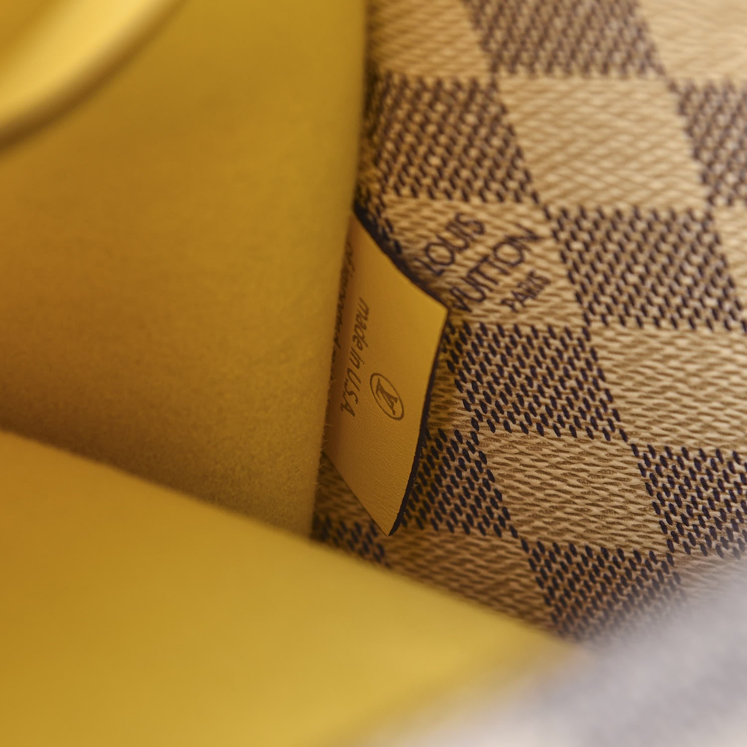 Louis Vuitton Damier Azur Neonoe MM Pineapple 7 of 11