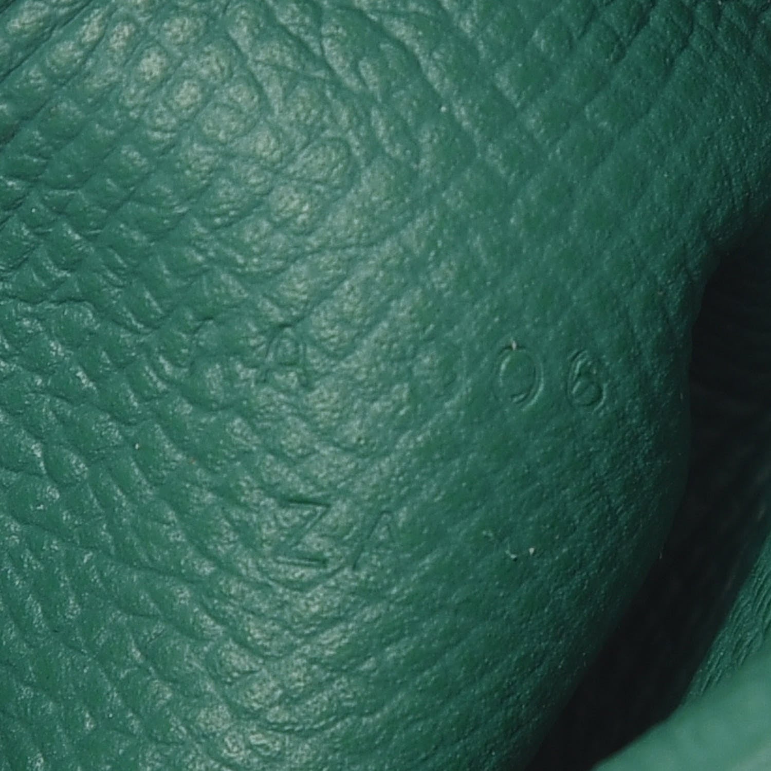 Hermes Epsom Calvi Card Case Vert Vertigo 6 of 8