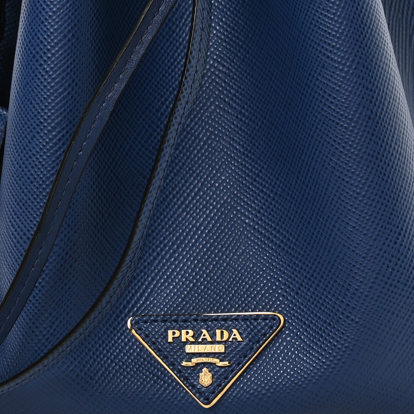 Saffiano Cuir Bucket Bag Bluette