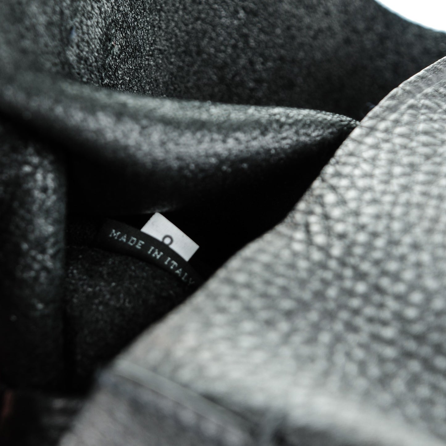Vitello Daino Tote Nero Black
