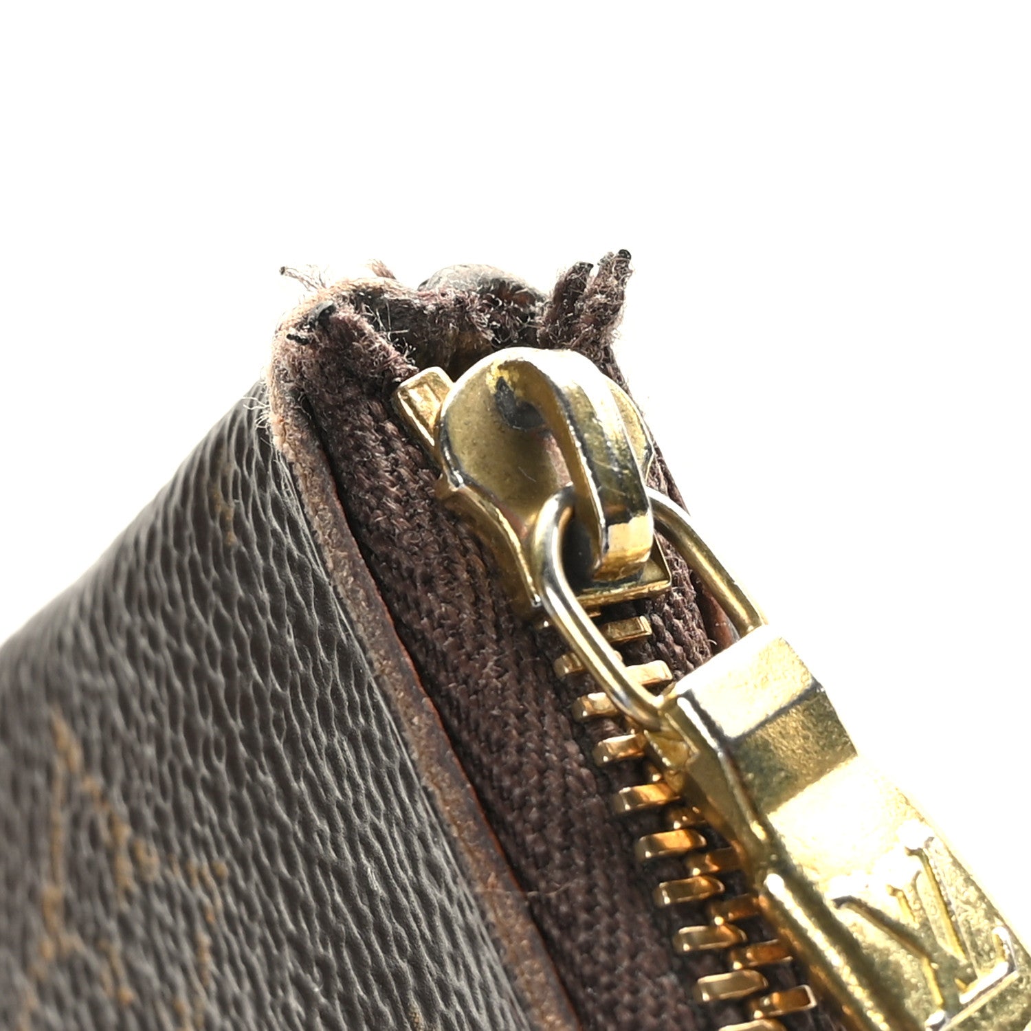 Louis Vuitton Monogram Key Pouch 7 of 7