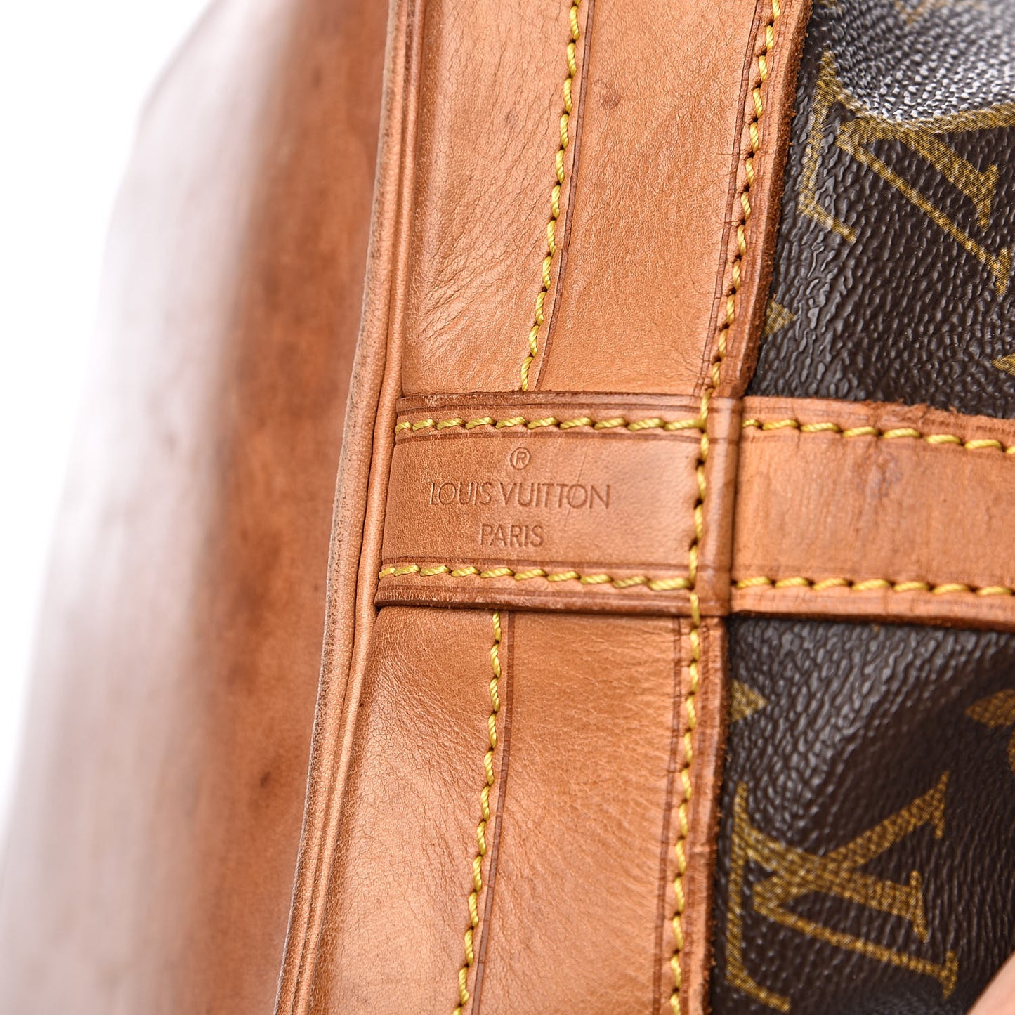 Monogram Noe