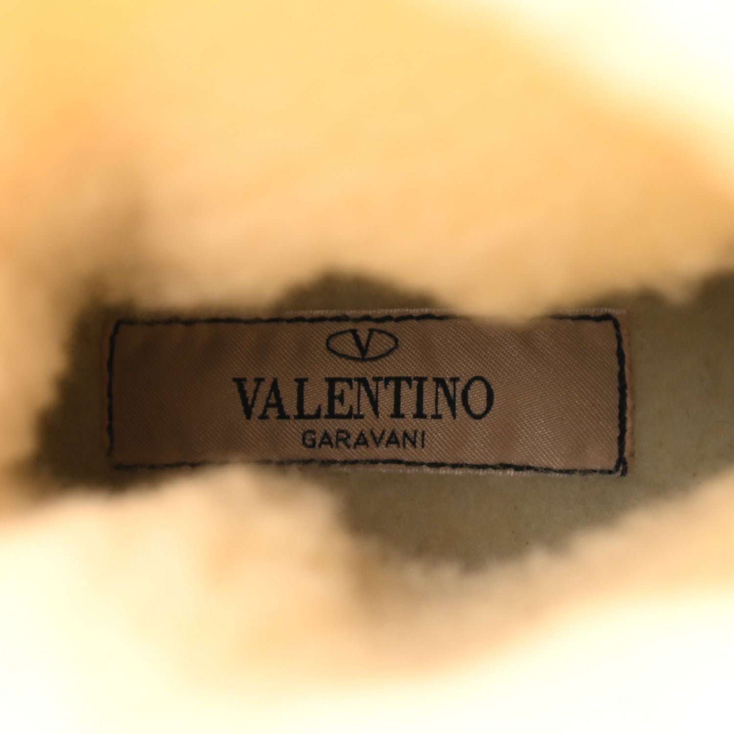 Valentino Garavani Suede Shearling Vlogo Trekkgirl 25/40mm Boots 38.5 Selleria 7 of 9