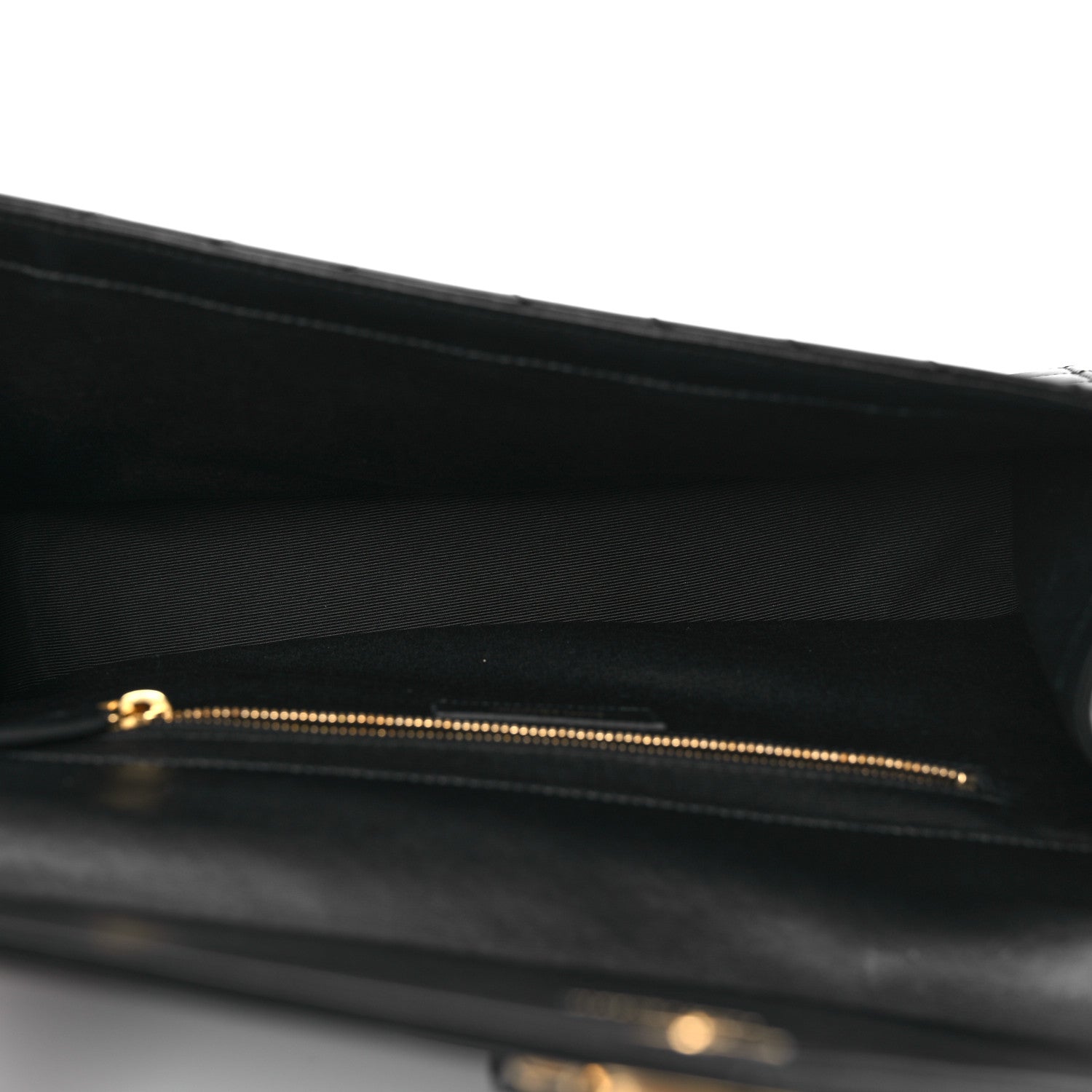 Saint Laurent Smooth Calfskin Matelasse Chevron Large Monogram Satchel Black 8 of 23