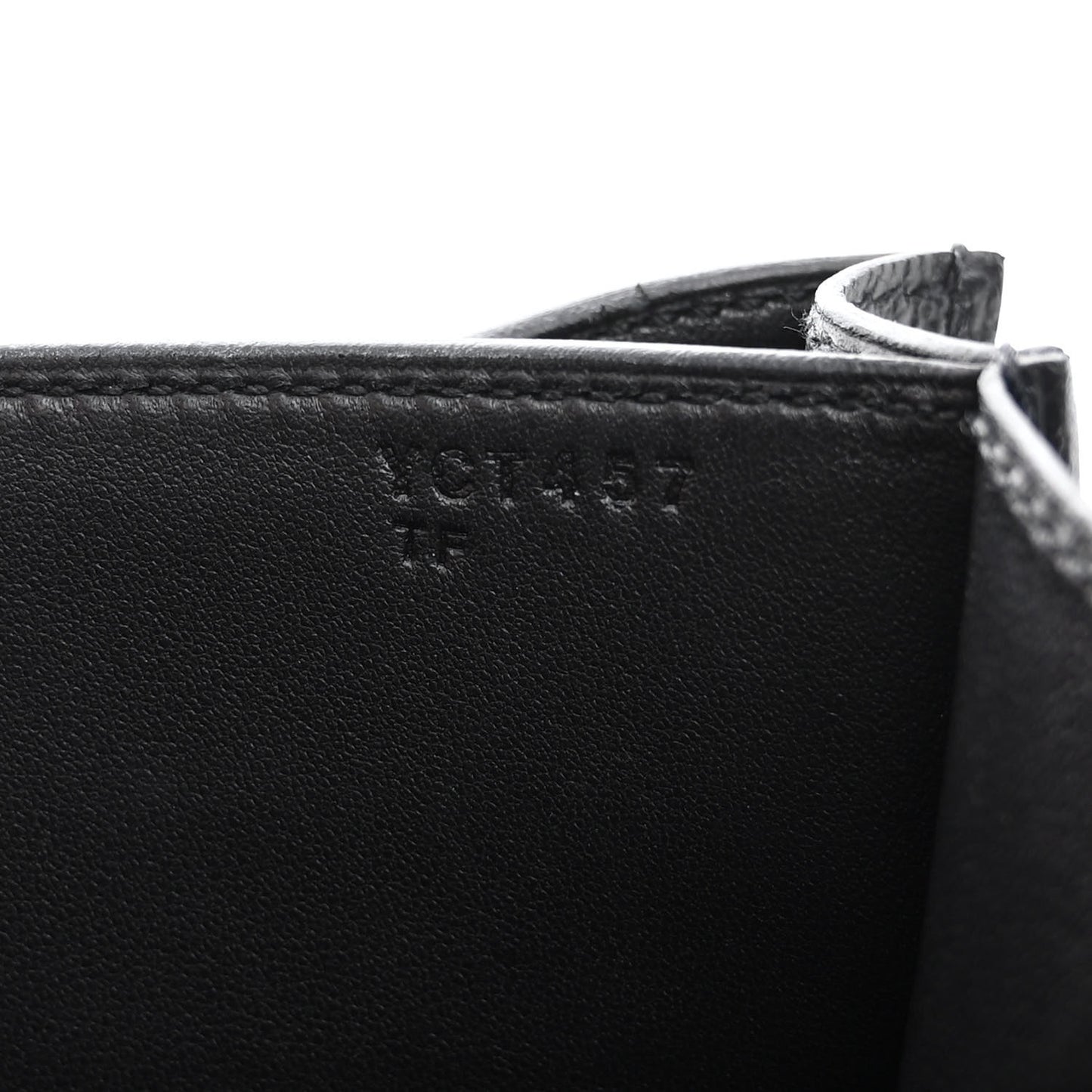 Epsom Constance 18 Black