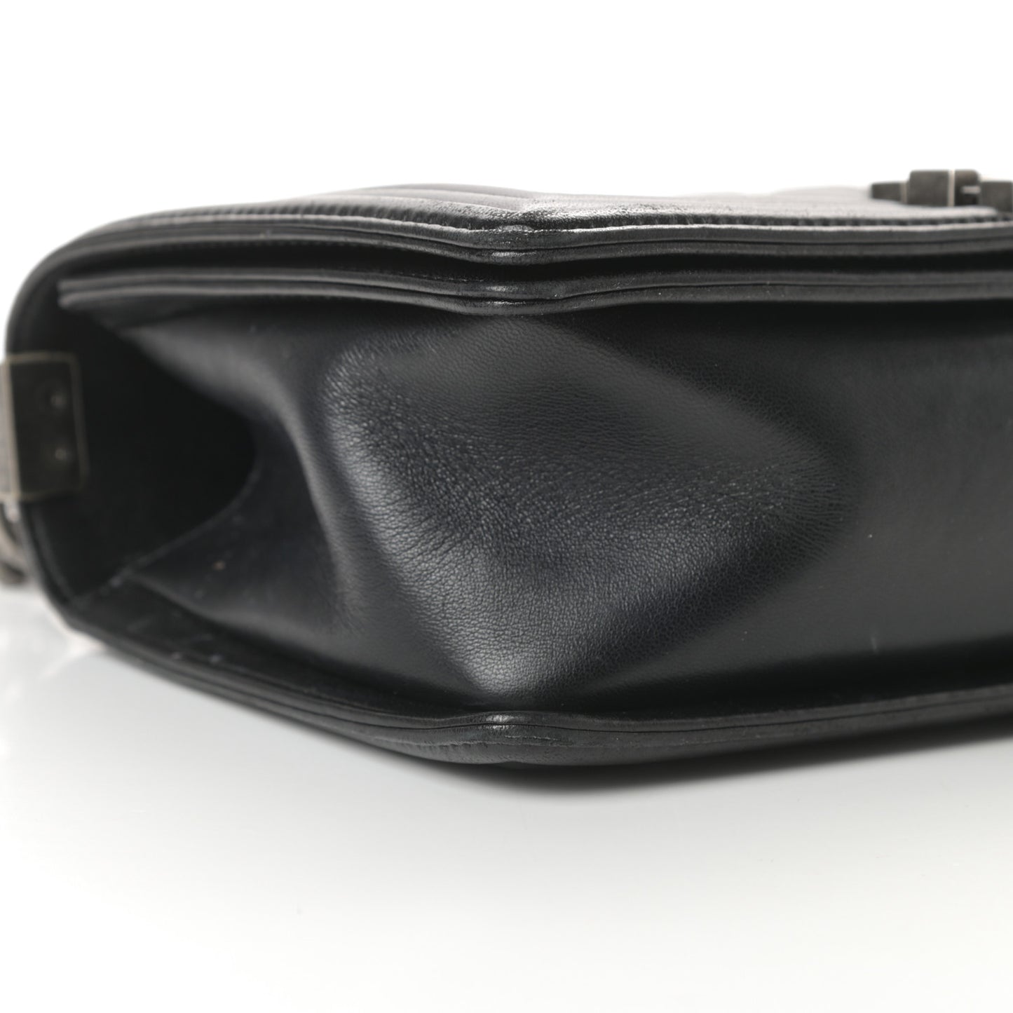 Lambskin Quilted Medium Boy Flap Black