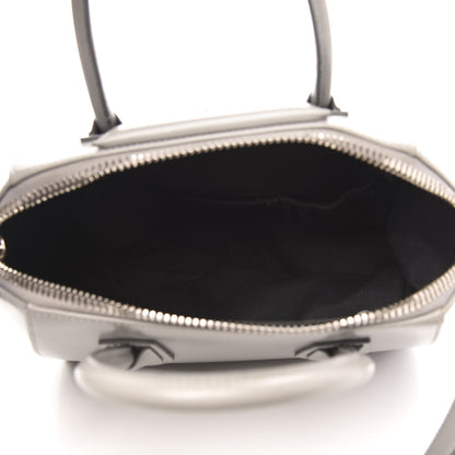 Givenchy Shiny Lord Calfskin Small Antigona Pearl Grey 5 of 14
