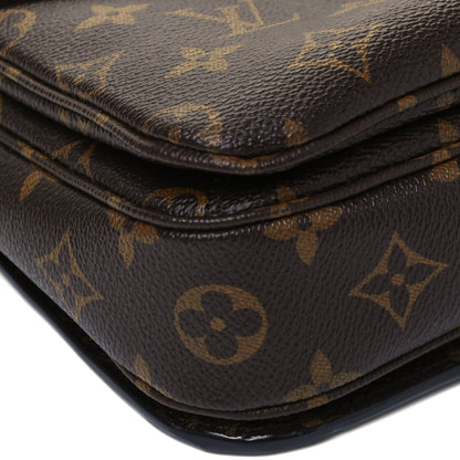 Louis Vuitton Monogram Pochette Metis 8 of 9