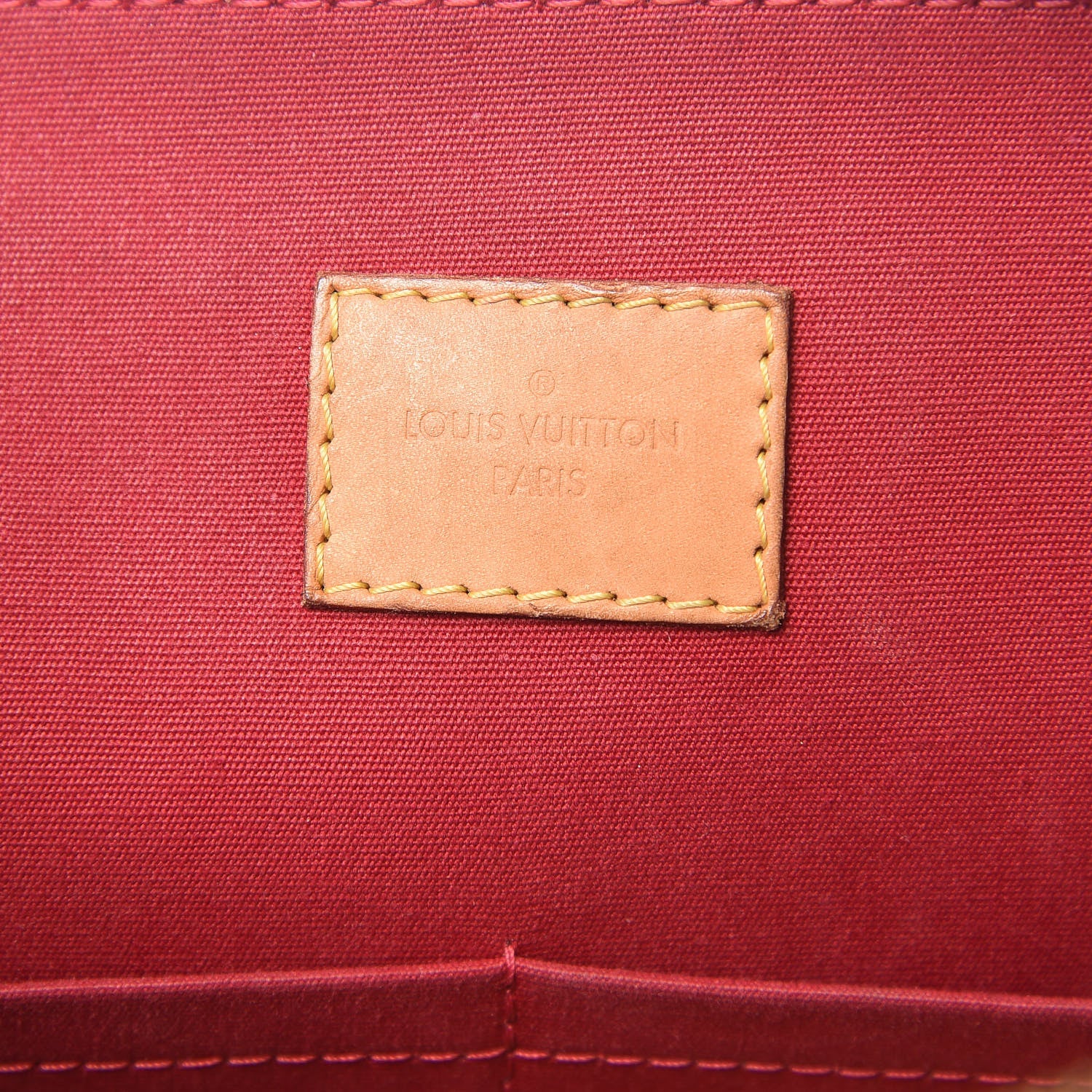 Louis Vuitton Vernis Alma GM Pomme D'Amour 6 of 16