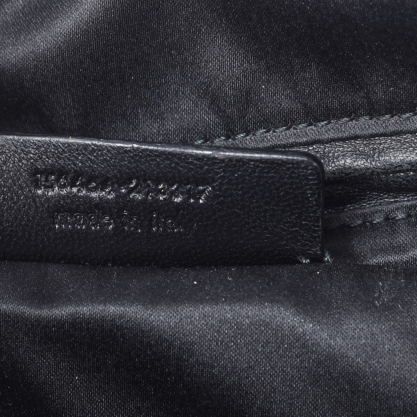 Calfskin Large Muse Black