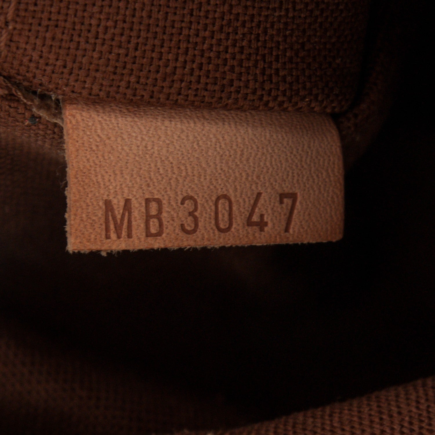 Louis Vuitton Monogram Tulum GM 7 of 7