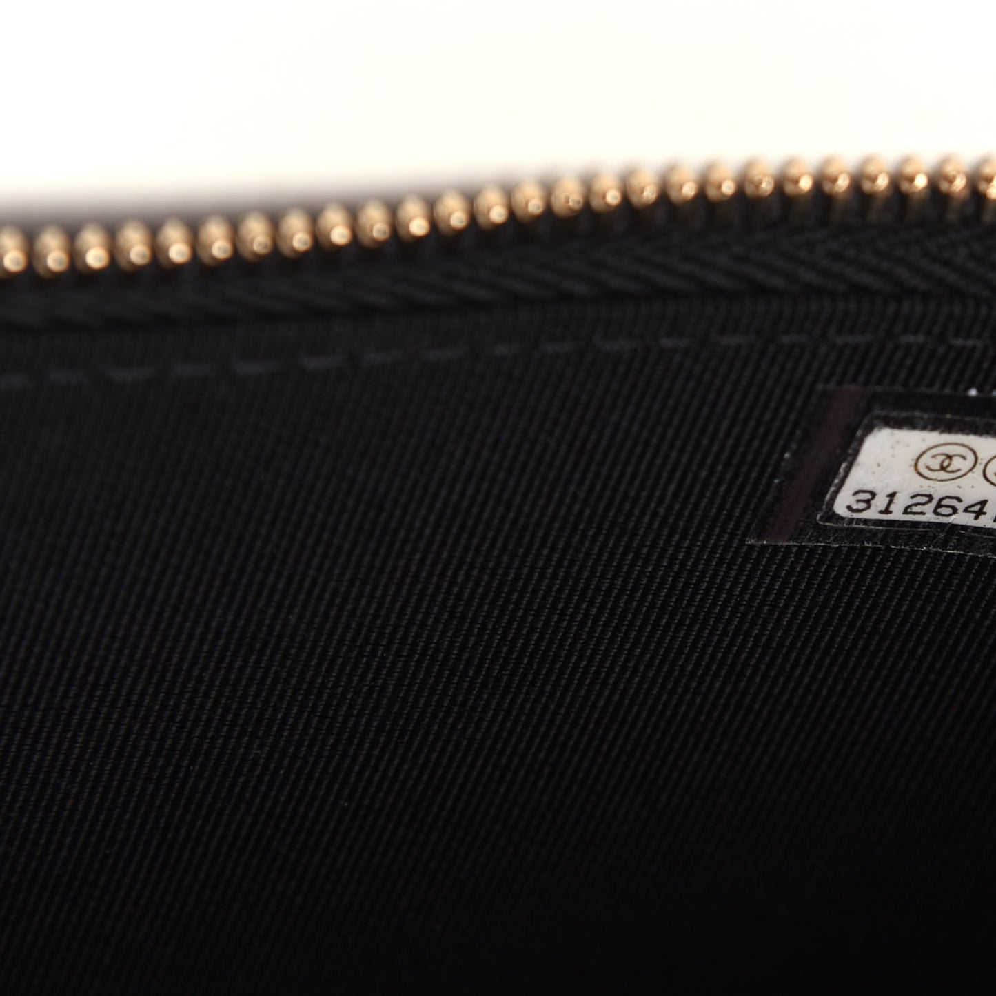 Goatskin Camellia Embossed Quilted Small Vanity Case With Chain Black