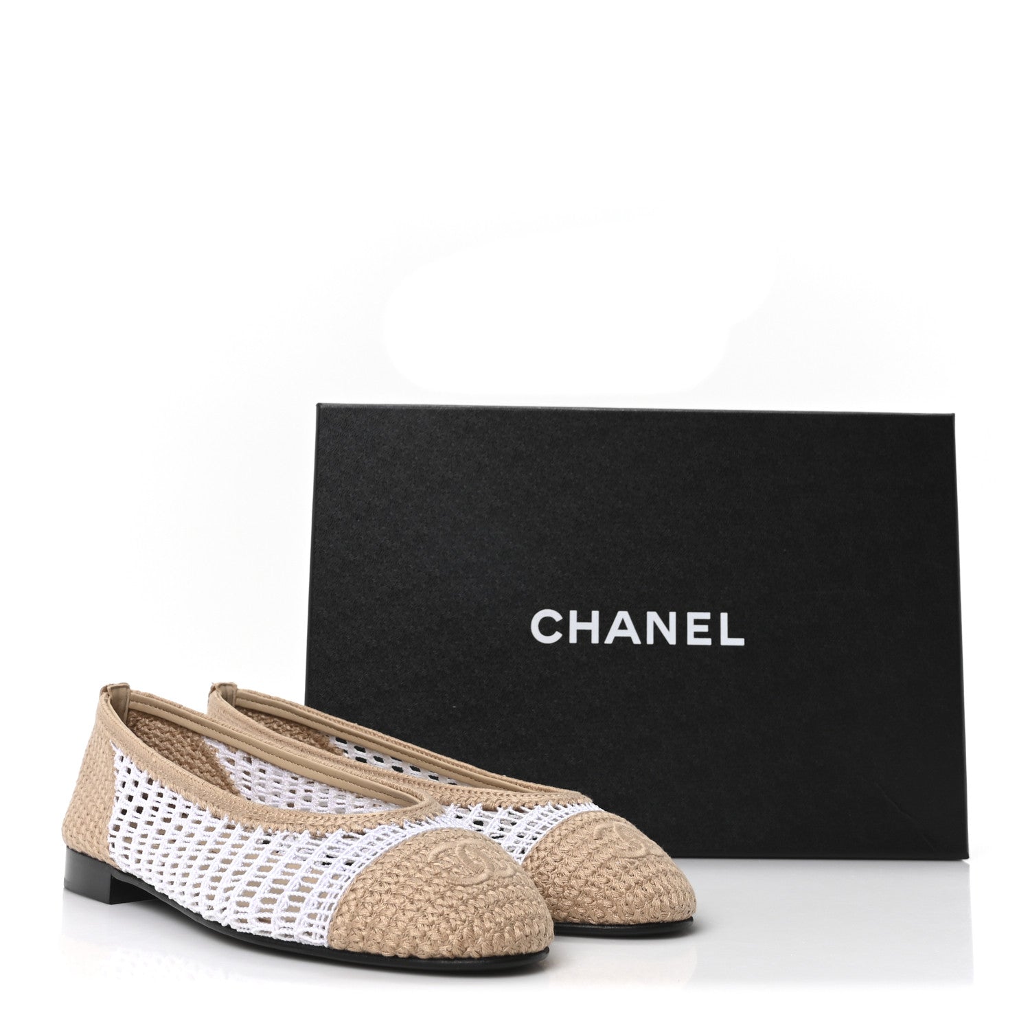 Chanel Raffia Cap Toe Ballerina Flats 37.5 White Beige 9 of 9