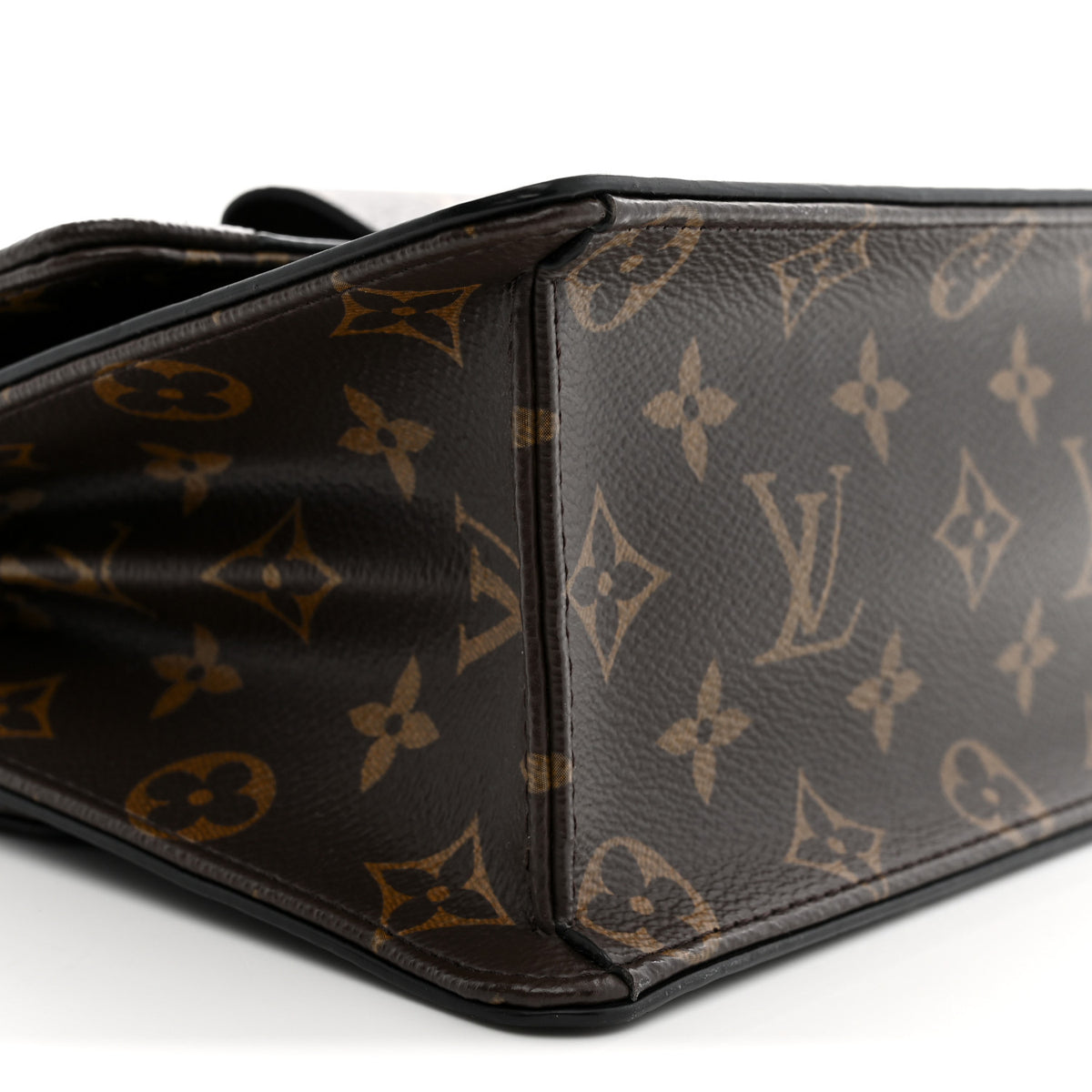Vernis Epi Monogram Wynwood Black