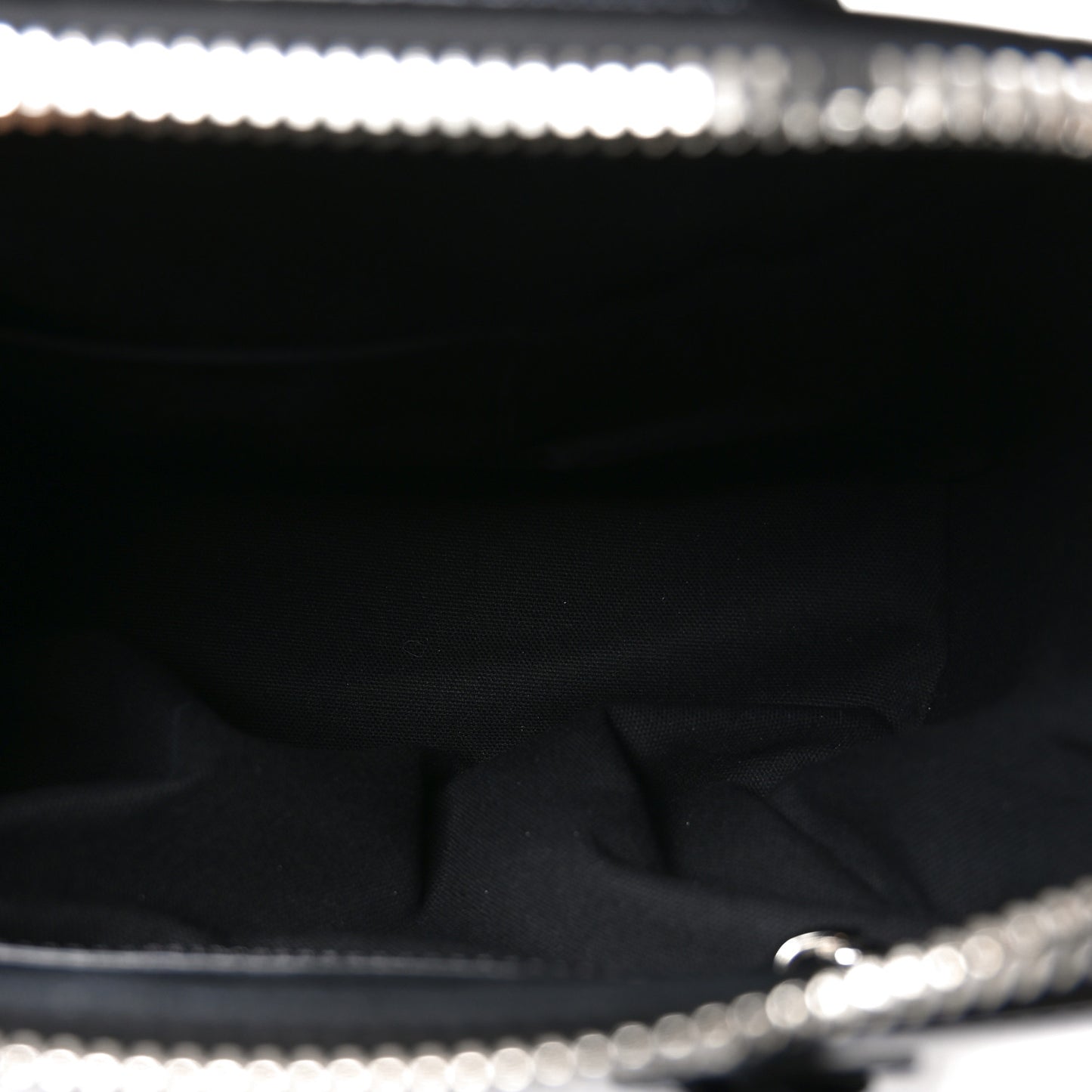 Shiny Lord Calfskin Small Antigona Black