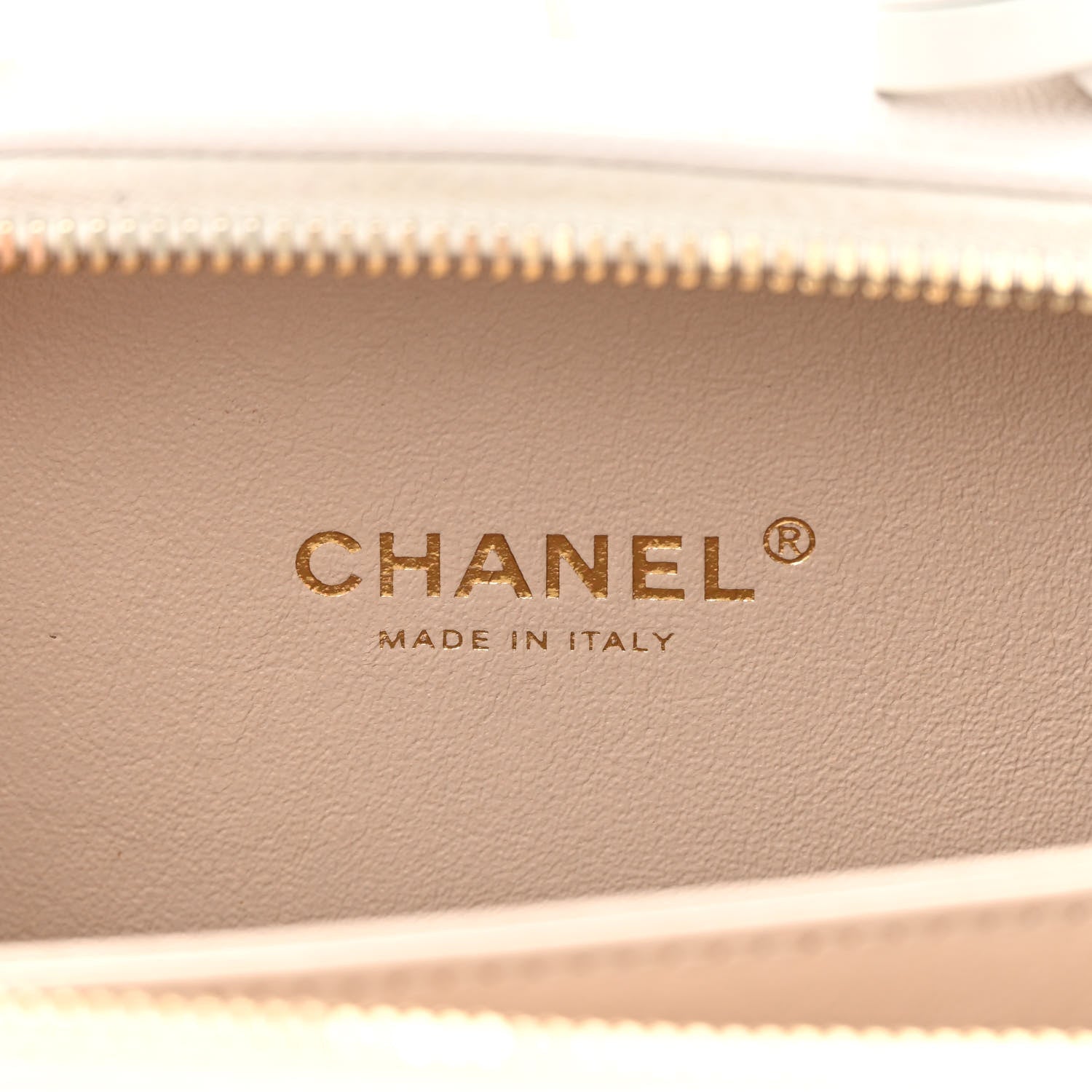 Chanel Caviar Quilted Small CC Filigree Vanity Case White 6 of 17