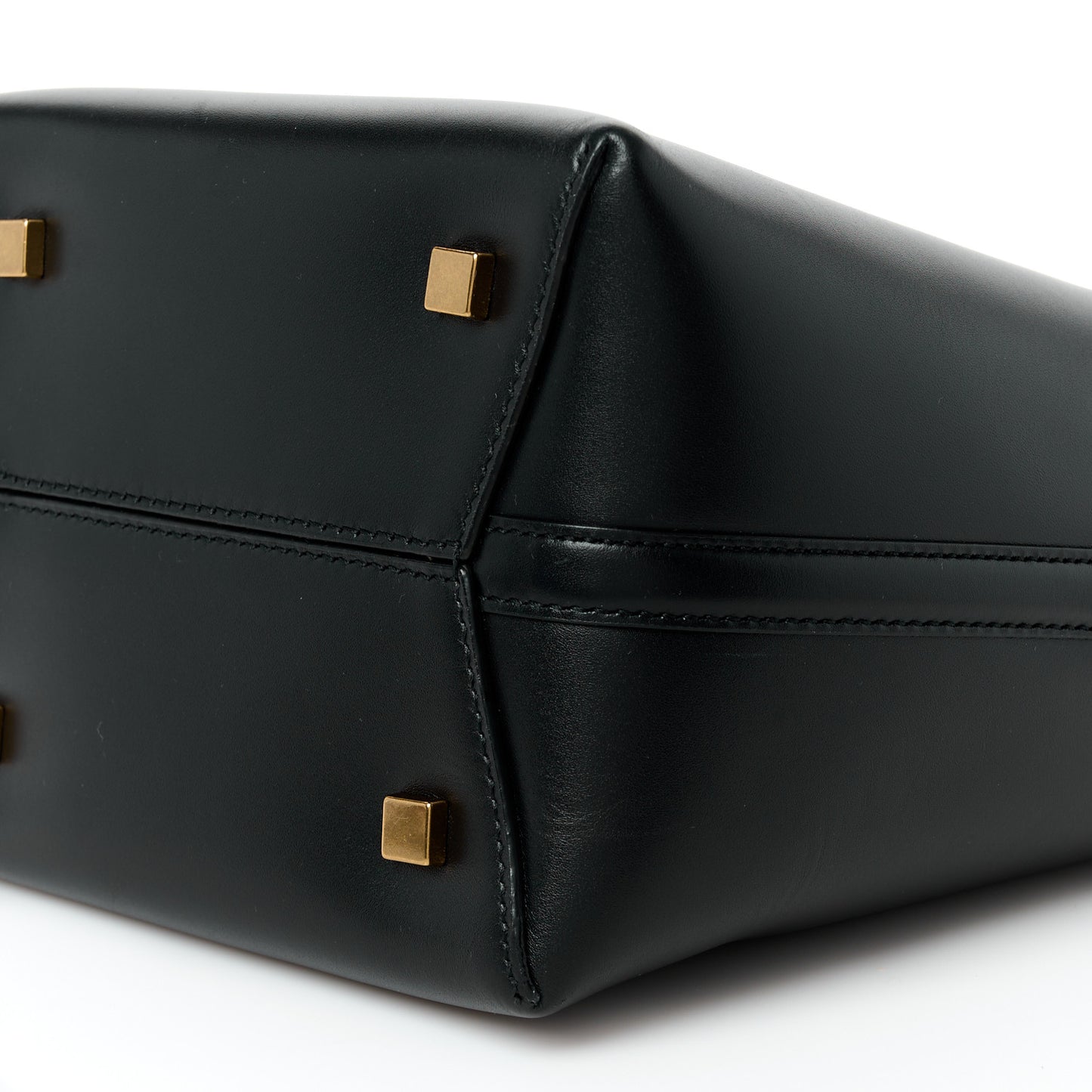 Shiny Calfskin Le 37 Mini Bucket Bag Black
