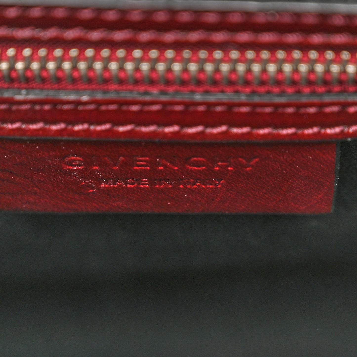 Crinkled Patent Calfskin Small Antigona Aubergine