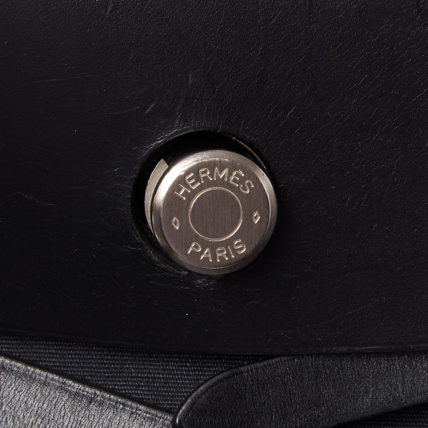 Toile Vache Calfskin Herbag 39 MM Black