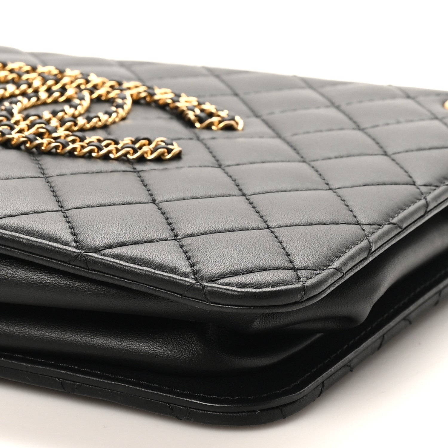 Chanel Calfskin Quilted CC Chain Accordion Tote Black 1815262