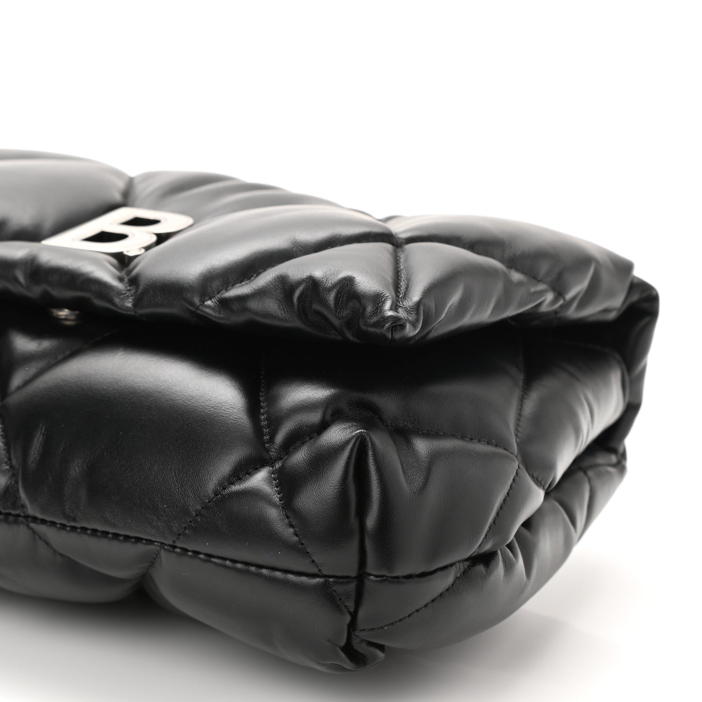 Nappa Calfskin Quilted Touch B Puffy Clutch Black