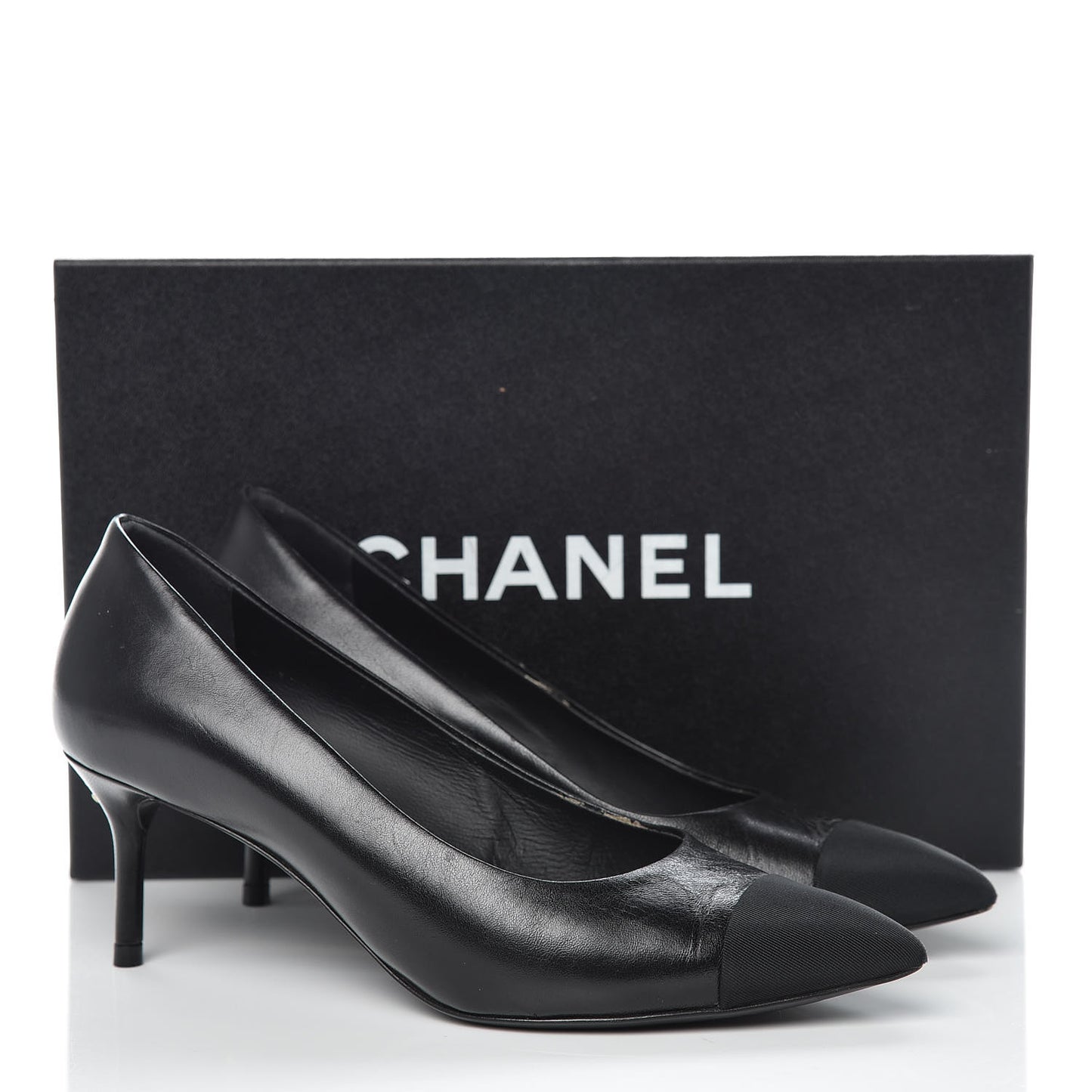 Lambskin CC Cap Toe Pumps 36 Black