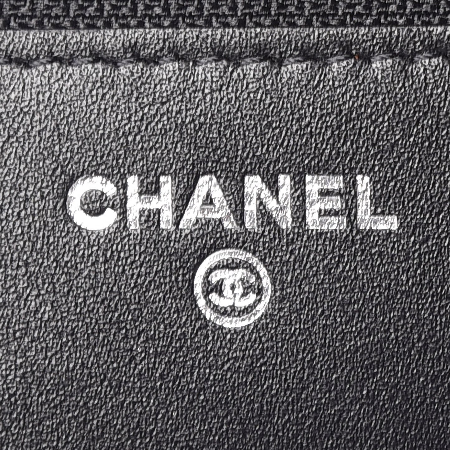 Caviar Sevruga Wallet On Chain WOC Black