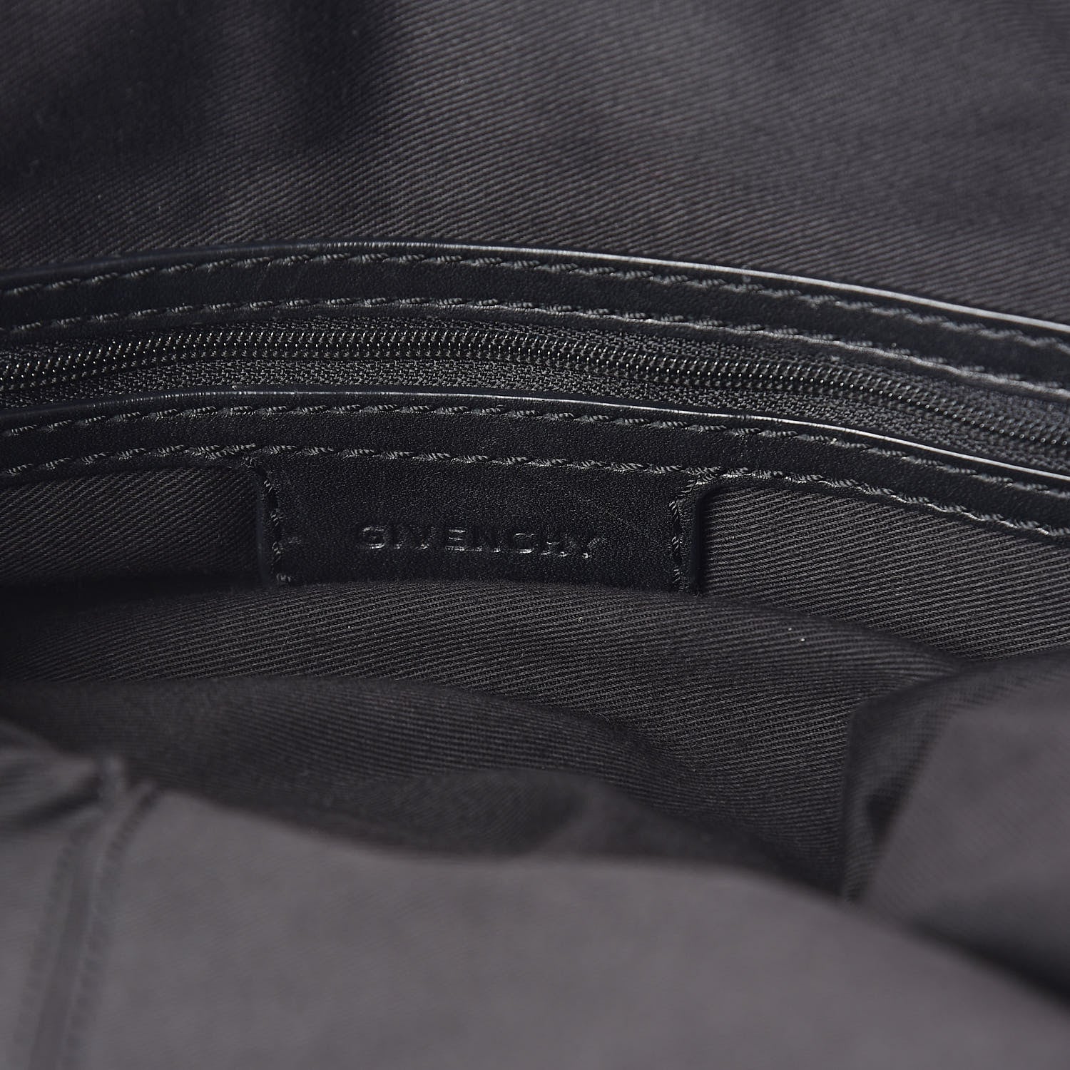 Givenchy Patent Quilted Medium Nightingale Black 6 of 15