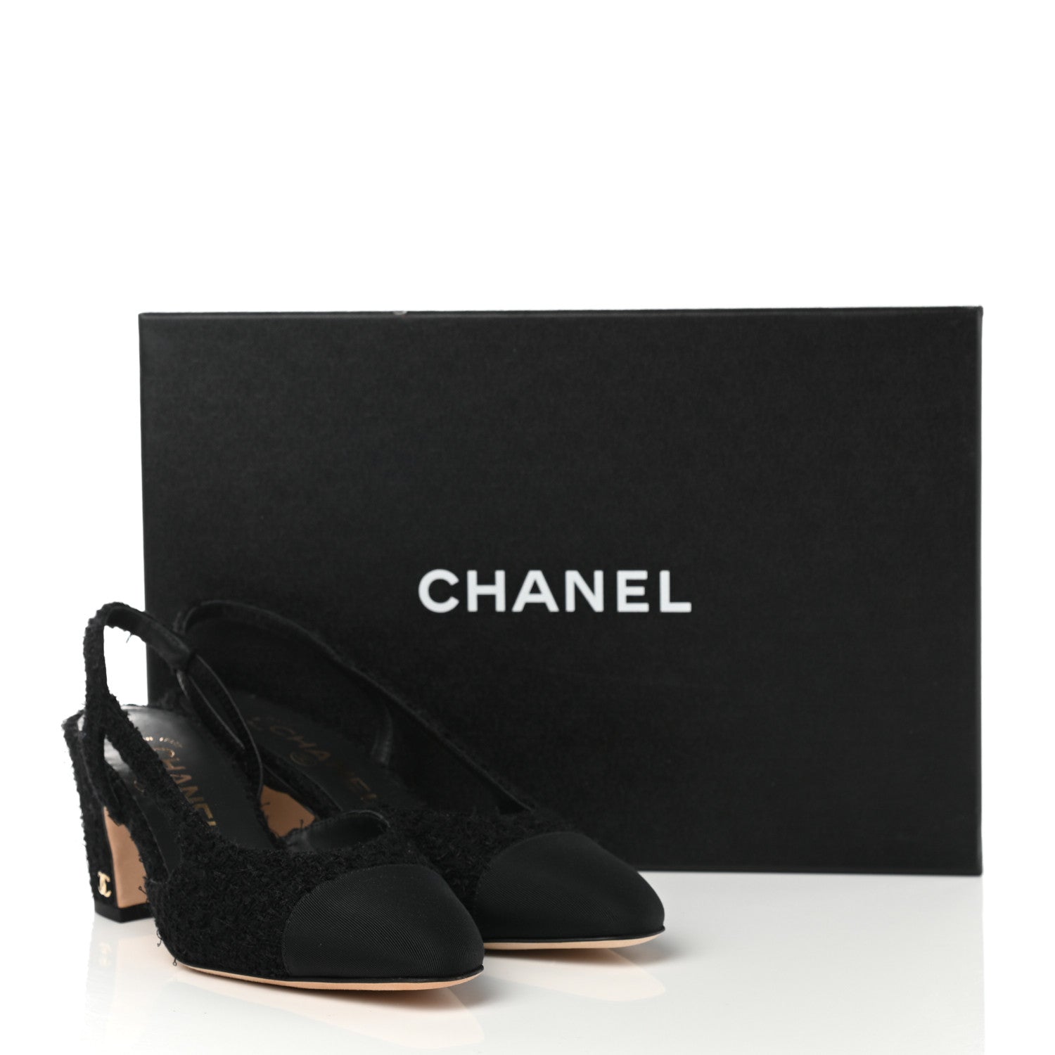 Chanel Tweed Cap Toe CC Slingback Pumps 35.5 Black 9 of 9