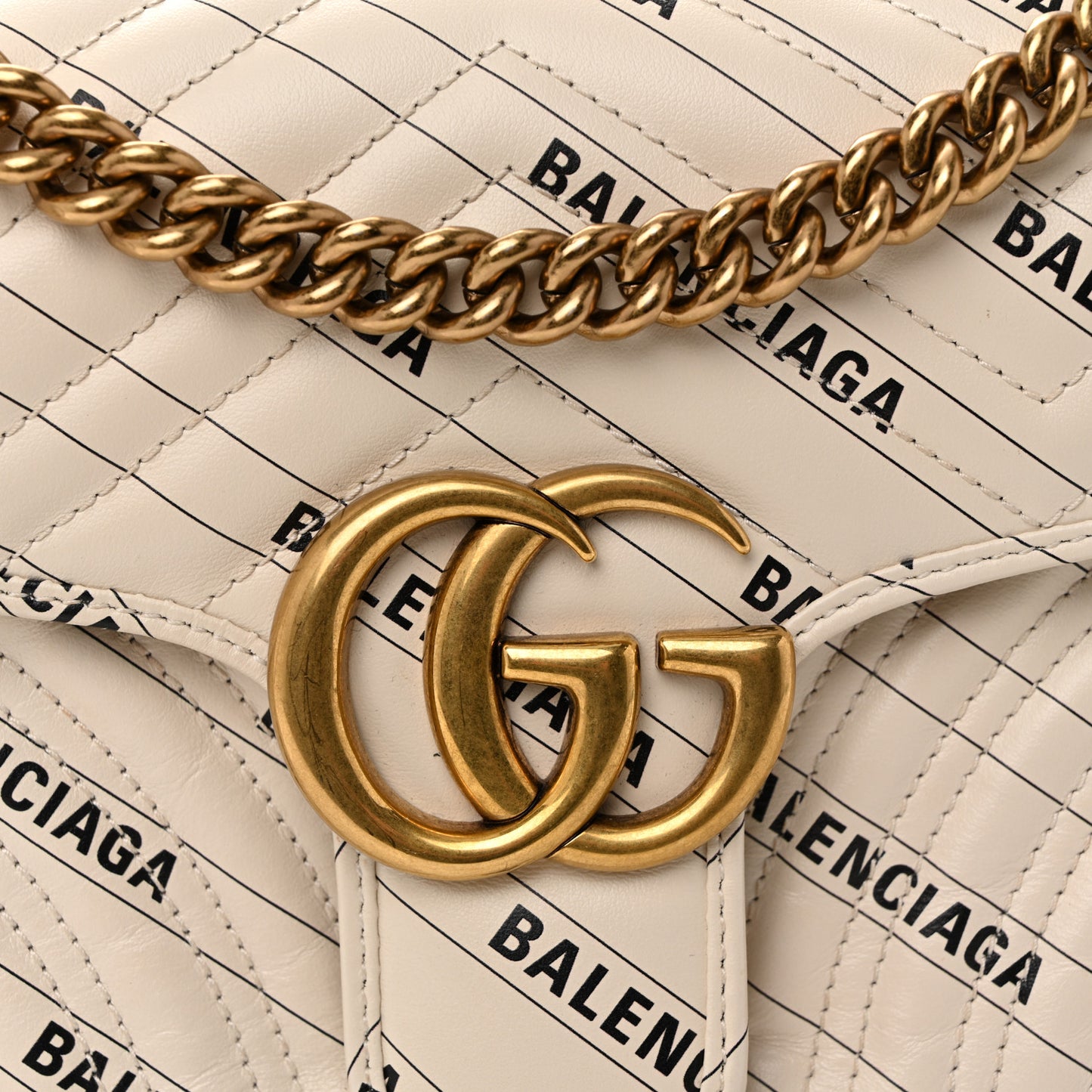 X BALENCIAGA Calfskin Matelasse Logo Print Small GG Marmont Shoulder Bag White