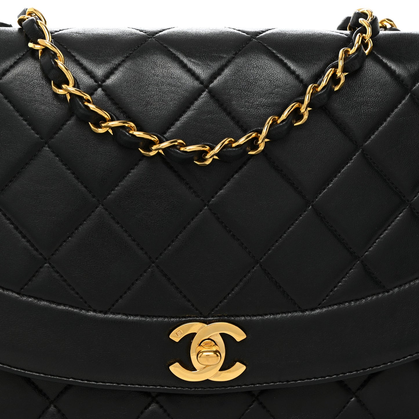Lambskin Quilted Medium Single Flap Black
