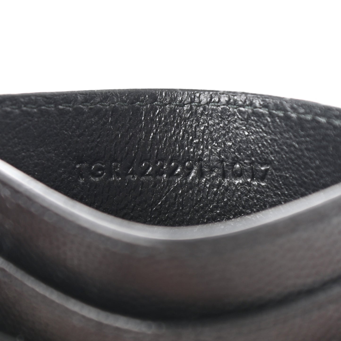 Grain De Poudre Matelasse Chevron Monogram Credit Card Case Black