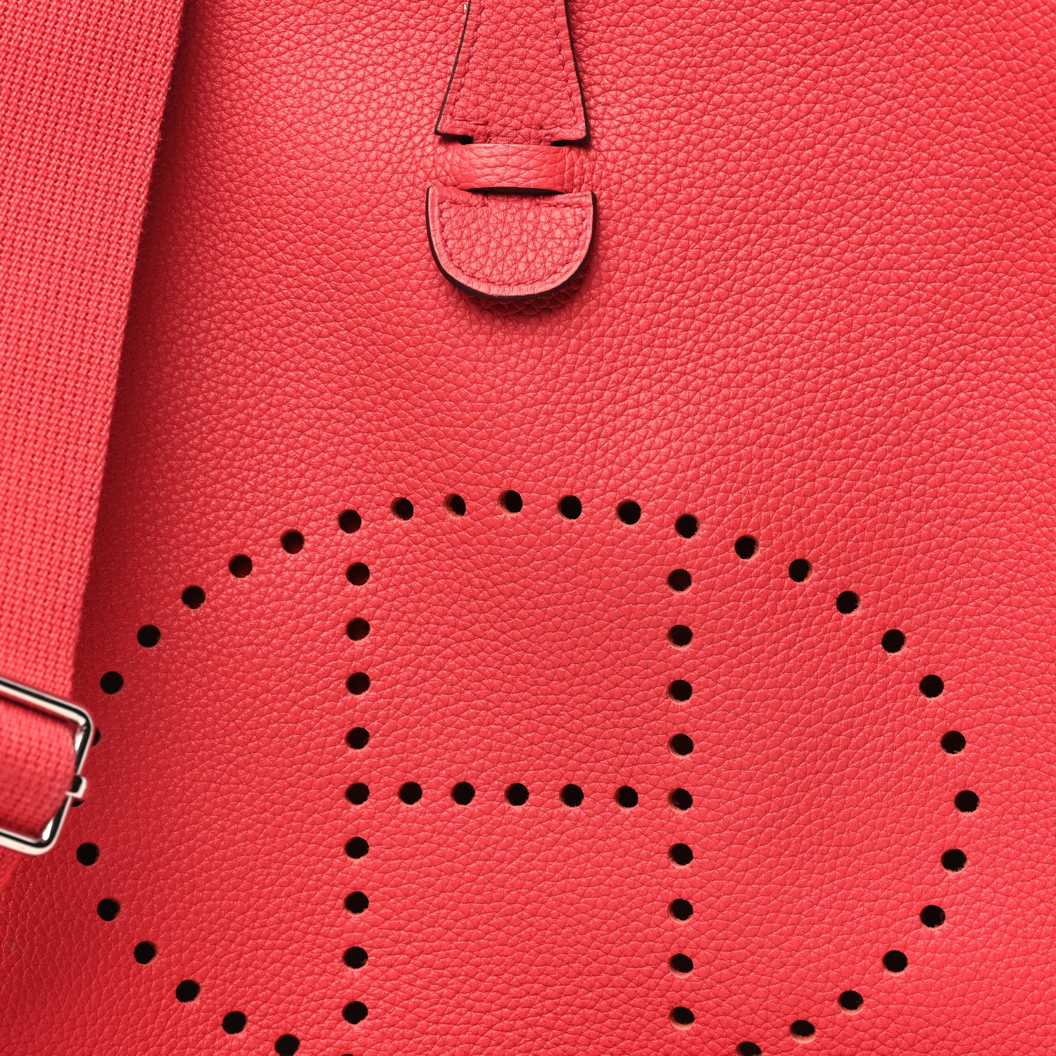 Hermes Taurillon Clemence EVELYNE III PM Rouge de Coeur 7 of 9