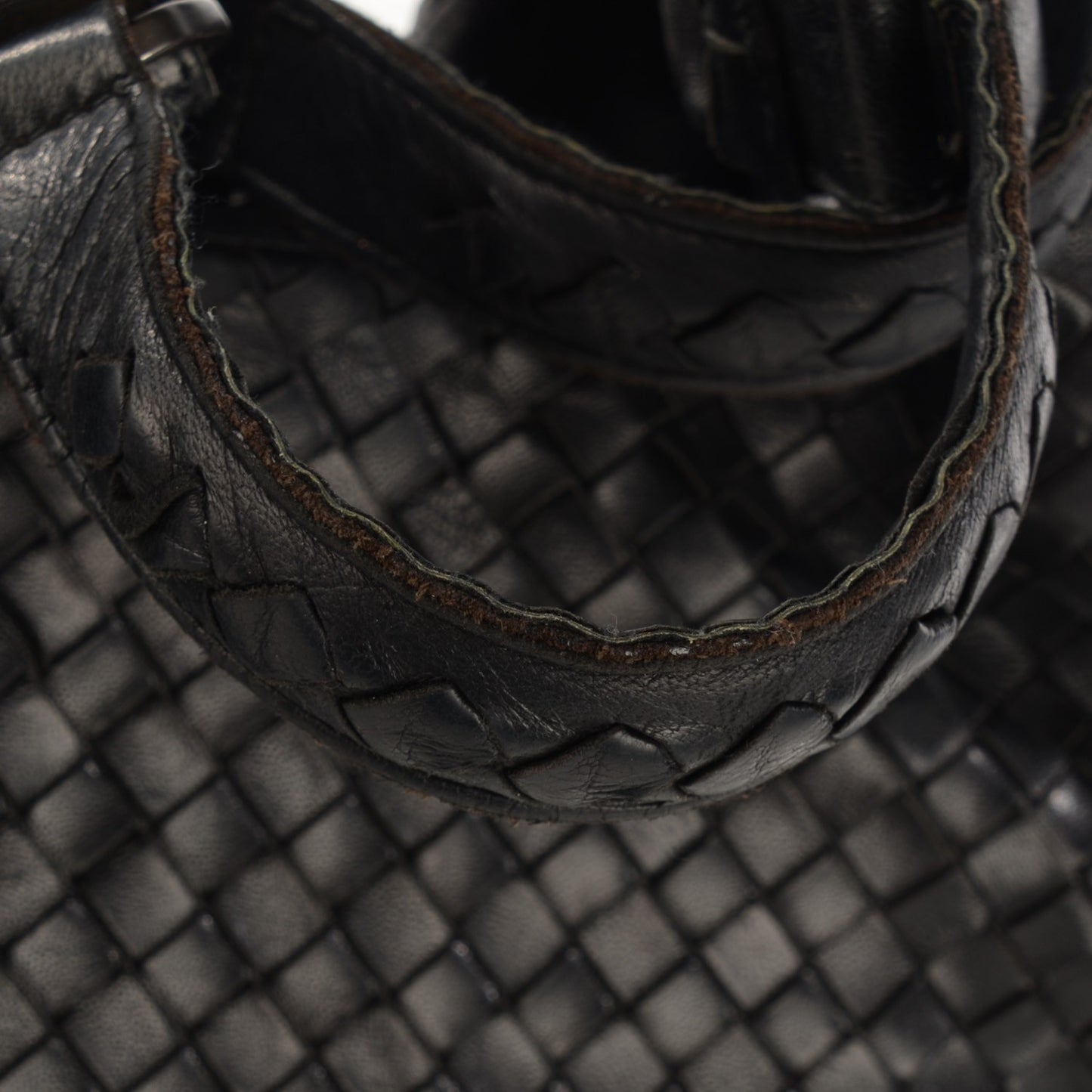 Nappa Intrecciato Medium Campana Nero Black