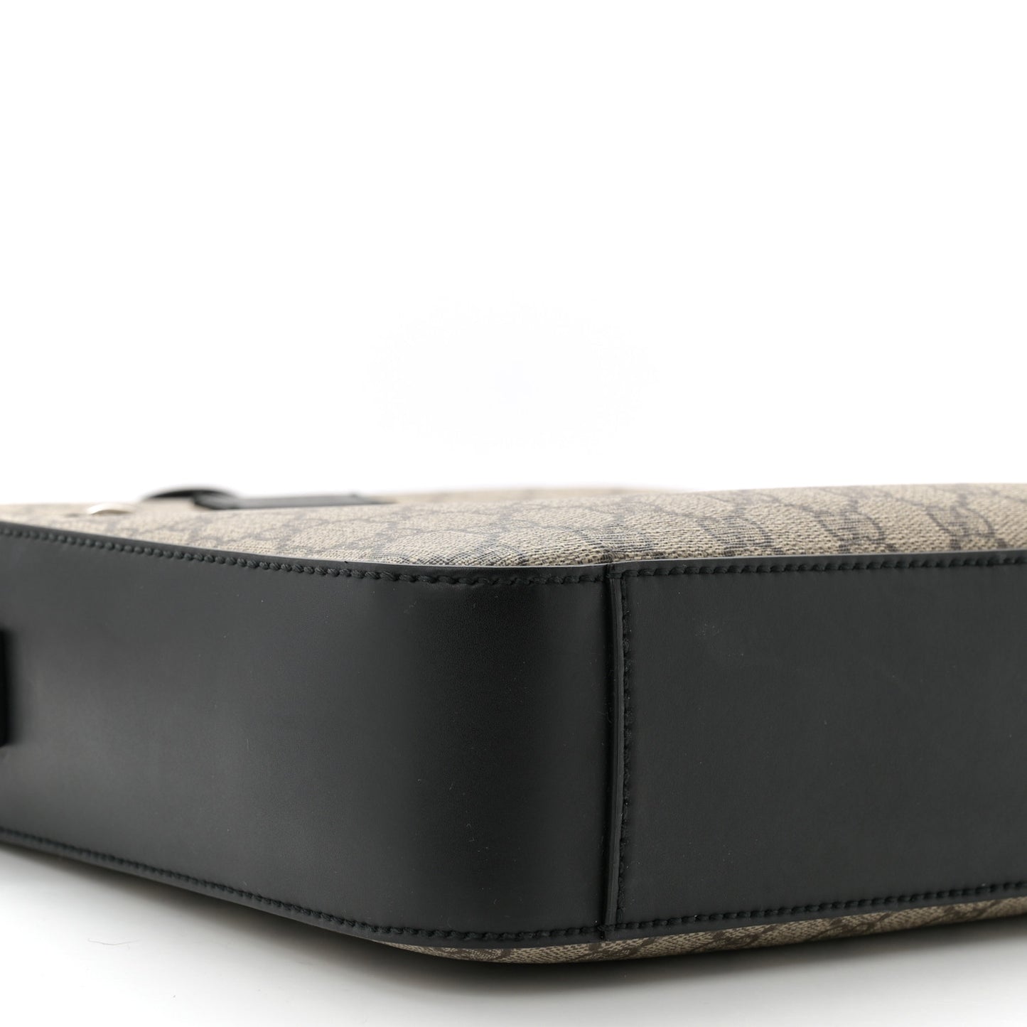 GG Supreme Monogram Flat Messenger Bag Beige Black New Acero