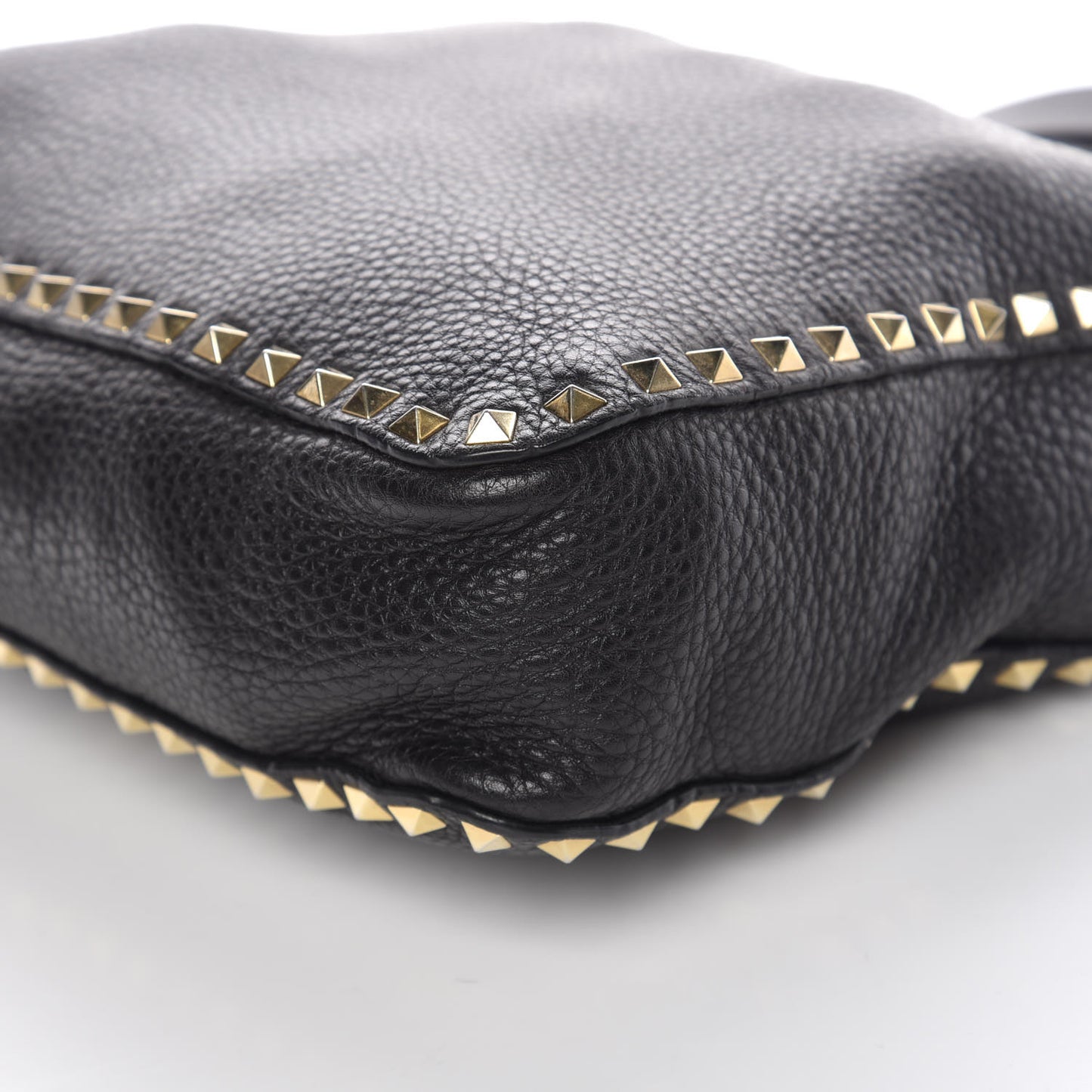 Pebbled Calfskin Large Rockstud Flip-Lock Messenger Bag Black
