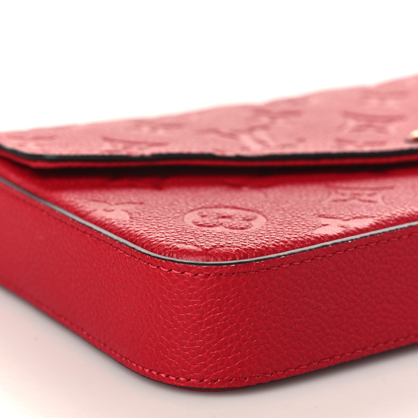 Empreinte Pochette Felicie Chain Wallet Scarlet
