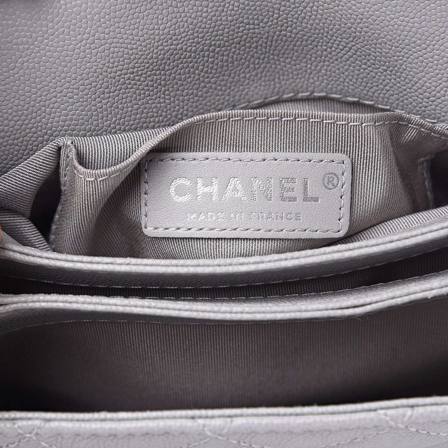 Caviar Quilted Small Urban Companion Flap Grey