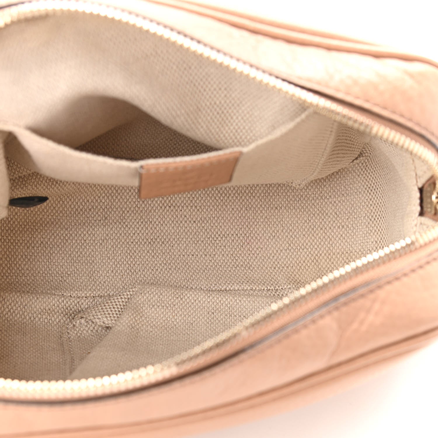 Gucci Pebbled Calfskin Small Soho Disco Bag Camelia 5 of 13