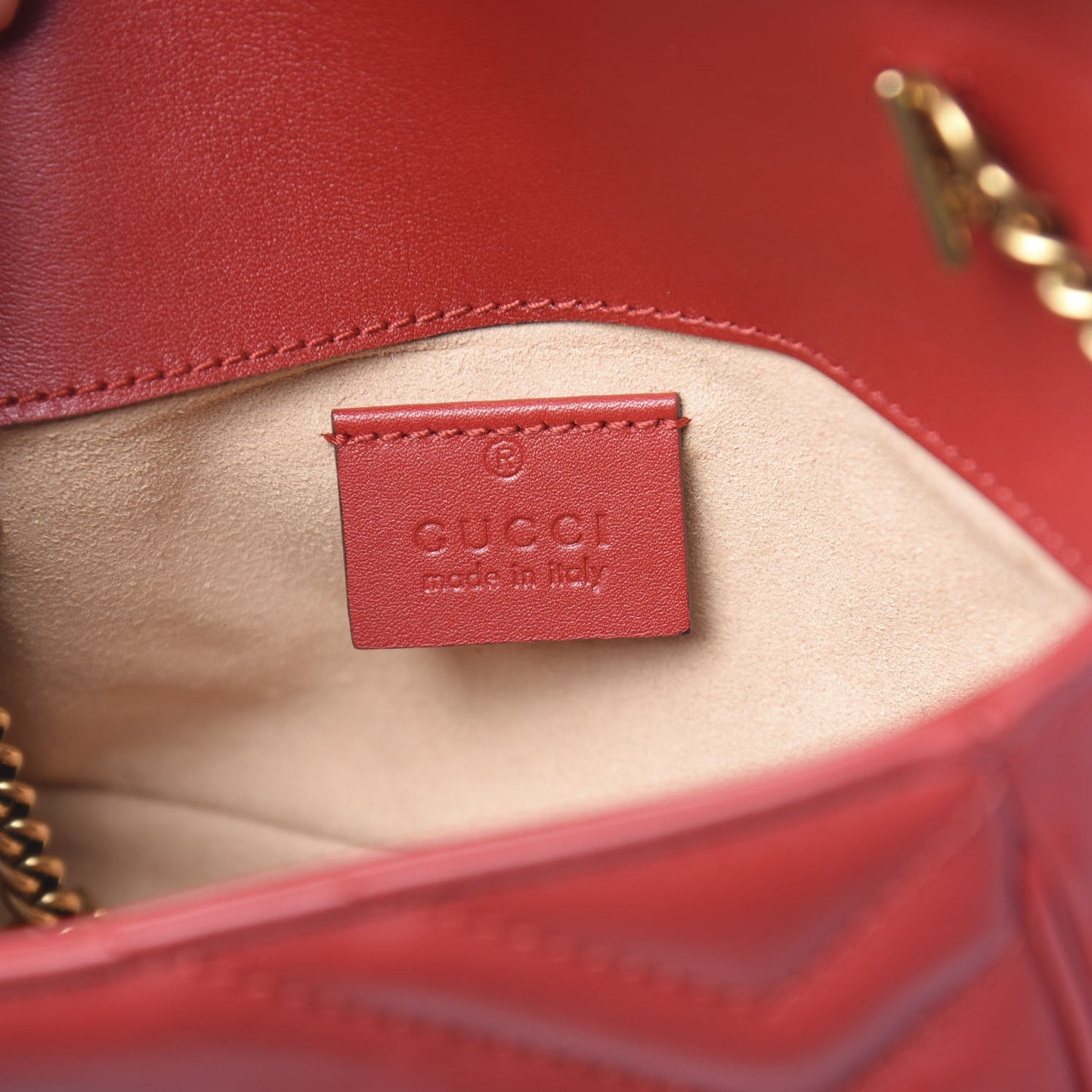 Calfskin Matelasse Super Mini GG Marmont Shoulder Bag Hibiscus Red