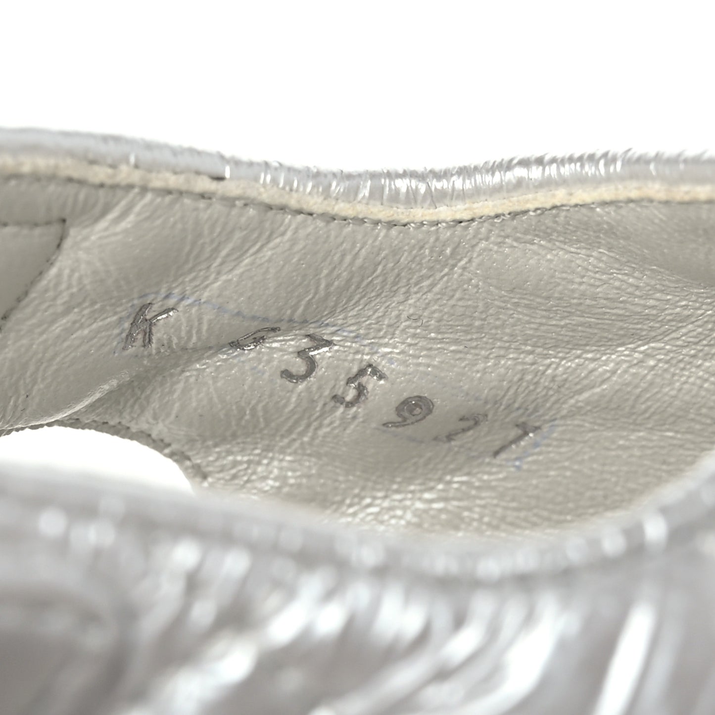 Laminated Lambskin Quilted Velcro Dad Sandals 37 Silver