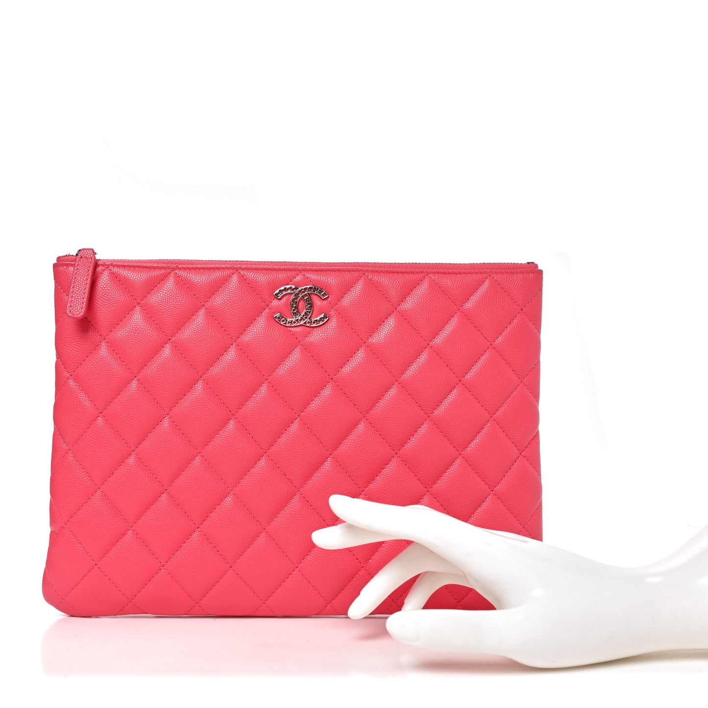 Caviar Quilted Medium Cosmetic Case Pink