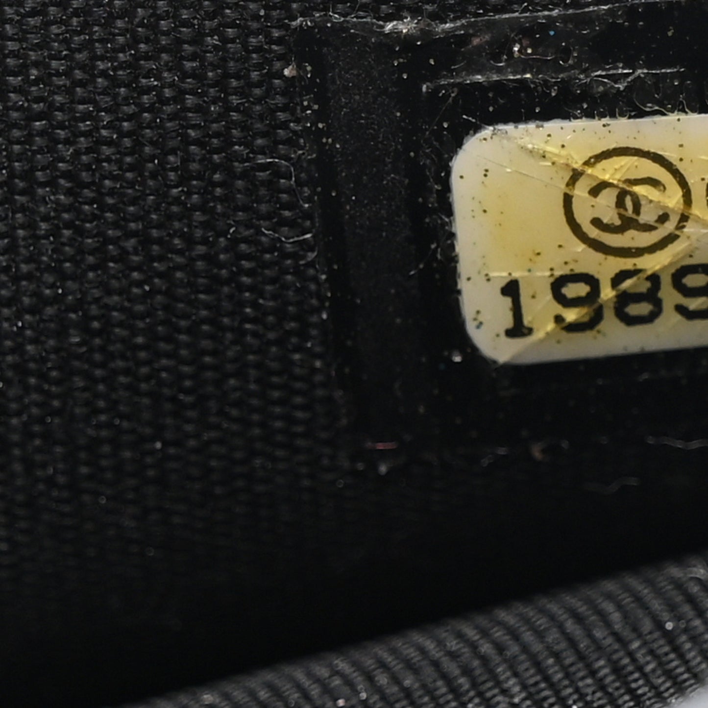 Caviar Quilted Boy Yen Wallet Black