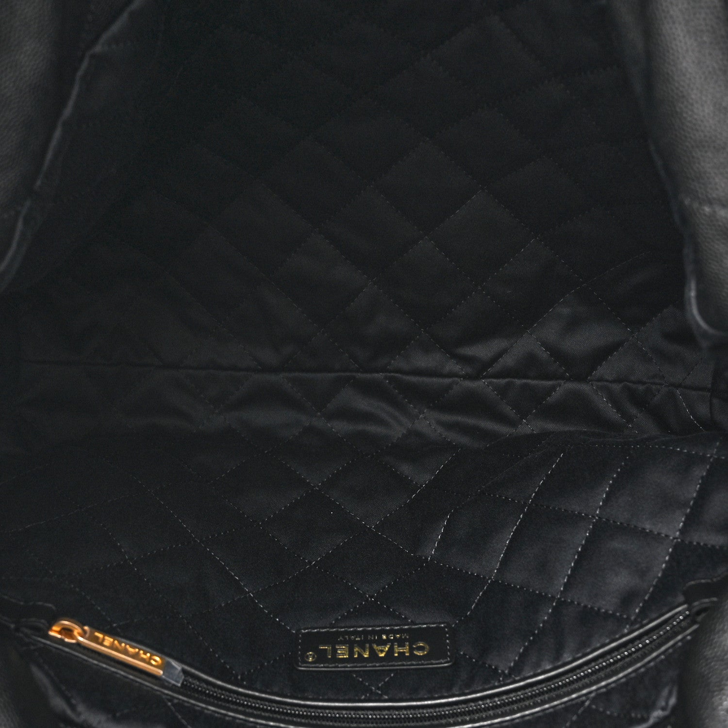 Chanel Shiny Caviar Quilted Small Chanel 22 So Black 5 of 10