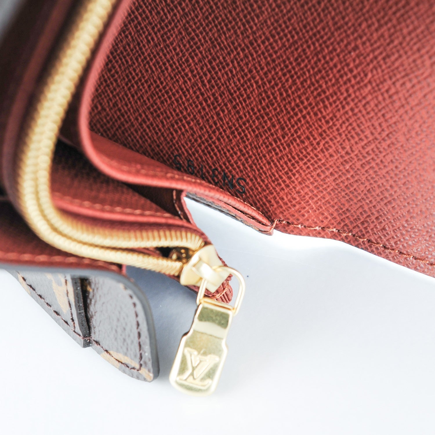 Louis Vuitton Monogram Sarah Compact Wallet 7 of 7
