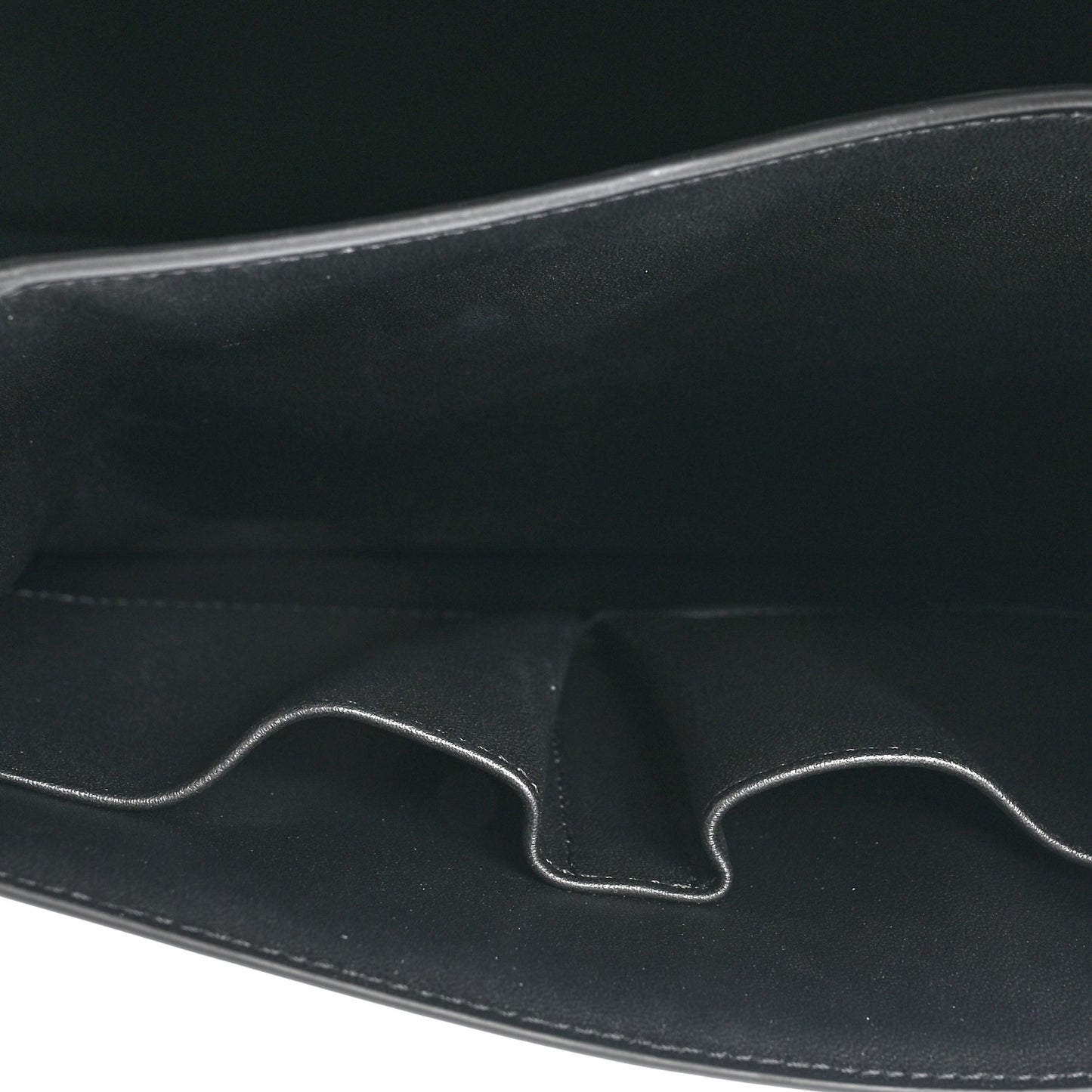 Box Calfskin Medium Classic Box Flap Bag Black