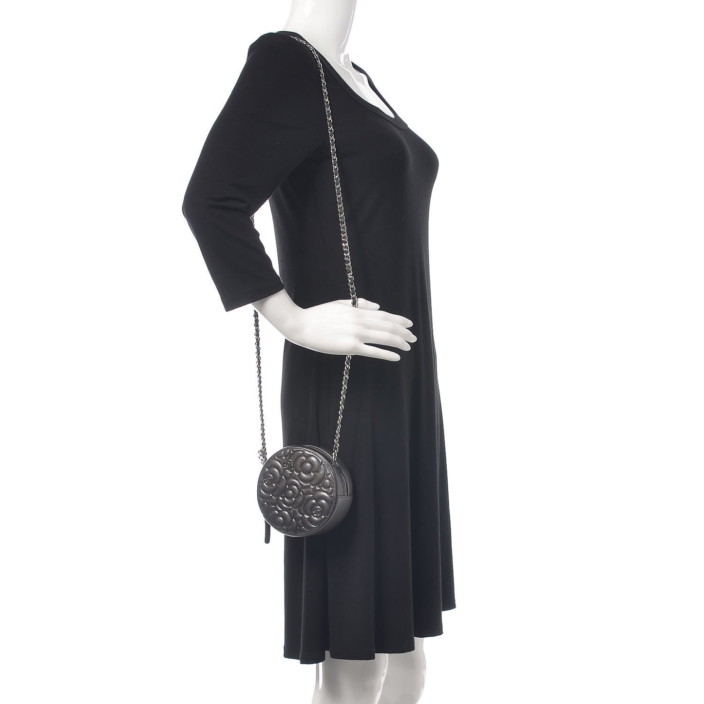 Goatskin Camellia Quilted Round Clutch With Chain Grey